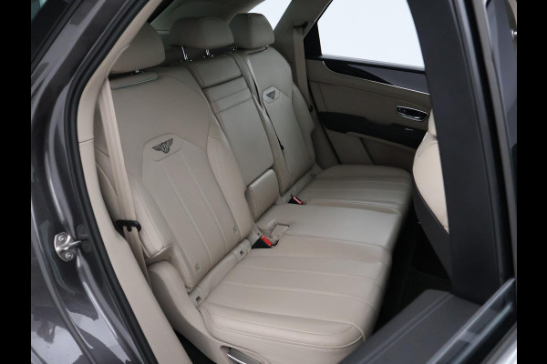 Bentley Bentayga 4.0 V8 550 PK 1e EIGENAAR *30.095 KM* + TOURING PAKKET | COMFORT SEAT | PANORAMA | SFEERVERLICHTING