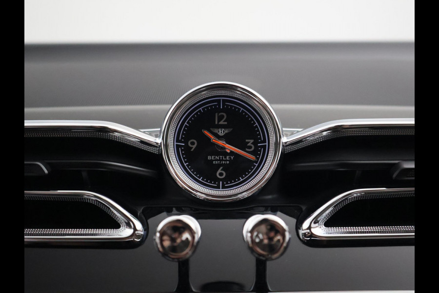 Bentley Bentayga 4.0 V8 550 PK 1e EIGENAAR *30.095 KM* + TOURING PAKKET | COMFORT SEAT | PANORAMA | SFEERVERLICHTING