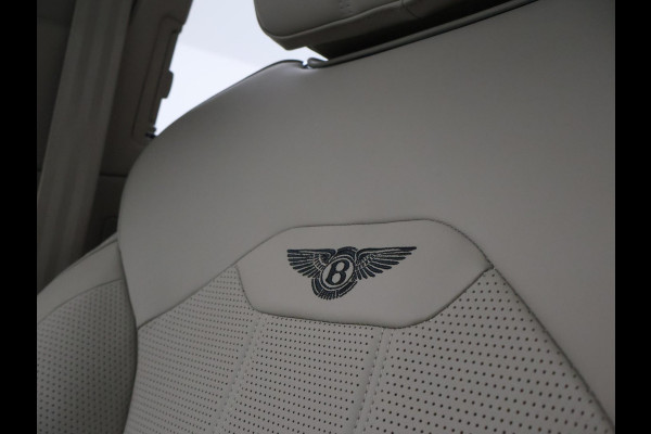 Bentley Bentayga 4.0 V8 550 PK 1e EIGENAAR *30.095 KM* + TOURING PAKKET | COMFORT SEAT | PANORAMA | SFEERVERLICHTING