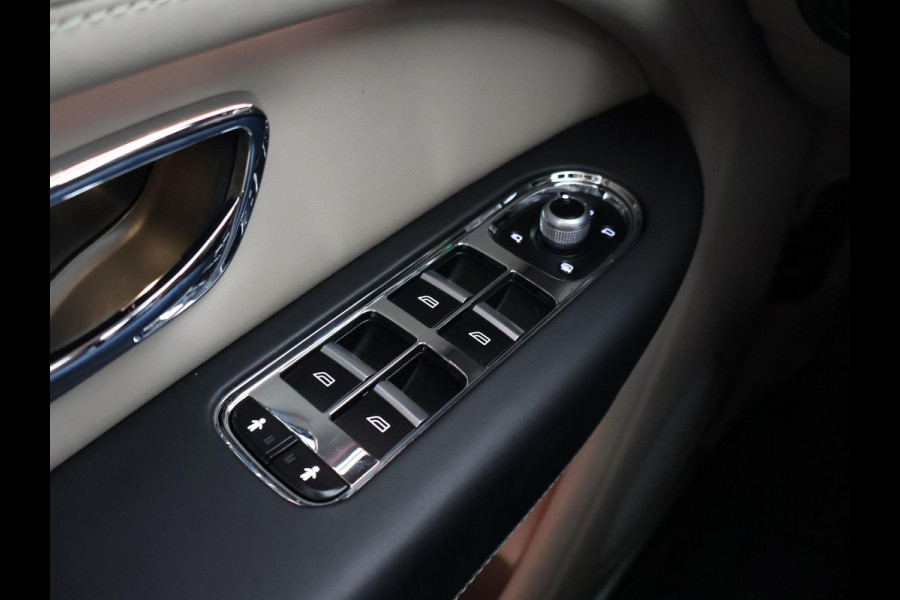 Bentley Bentayga 4.0 V8 550 PK 1e EIGENAAR *30.095 KM* + TOURING PAKKET | COMFORT SEAT | PANORAMA | SFEERVERLICHTING