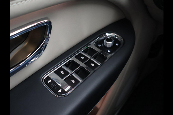 Bentley Bentayga 4.0 V8 550 PK 1e EIGENAAR *30.095 KM* + TOURING PAKKET | COMFORT SEAT | PANORAMA | SFEERVERLICHTING