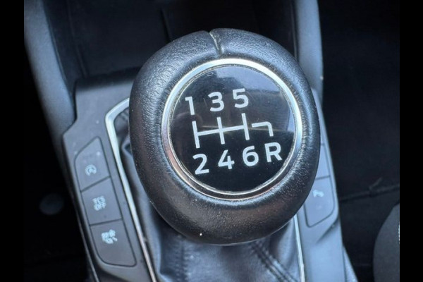 Ford FOCUS Wagon 1.0 EcoBoost Titanium Business Airco/ECC,Cruisecontrol,Navigatie Zeer Nette Auto