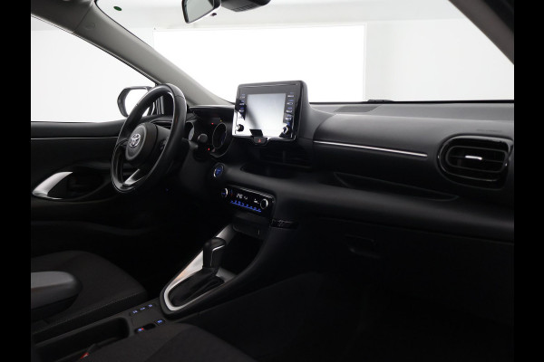 Toyota Yaris 1.5 HYBRID AUTOMAAT DYNAMIC GARANTIE 8-2031 CAMERA . APPLE CARPLAY & ANDROID AUTO . ELEKTRISCHE RAMEN V+A . KEYLESS START