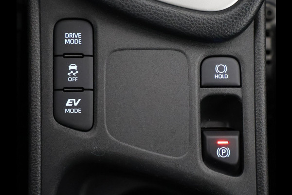 Toyota Yaris 1.5 HYBRID AUTOMAAT DYNAMIC GARANTIE 8-2031 CAMERA . APPLE CARPLAY & ANDROID AUTO . ELEKTRISCHE RAMEN V+A . KEYLESS START
