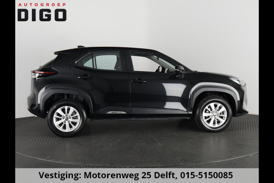 Toyota Yaris Cross 1.5 HYBRID ACTIVE BLACKLINE GARANTIE 2032 ! . APPLE CARPLAY & ANDROID AUTO . ACHTERUITRIJ CAMERA . ADAPTIEVE CRUISE CONTROL .