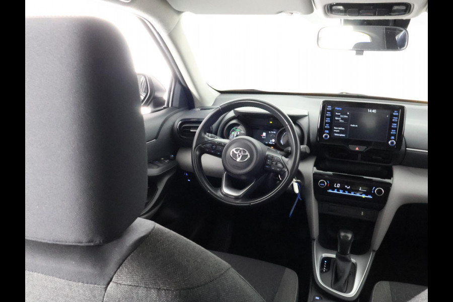 Toyota Yaris Cross 1.5 HYBRID ACTIVE BLACKLINE GARANTIE 2032 ! . APPLE CARPLAY & ANDROID AUTO . ACHTERUITRIJ CAMERA . ADAPTIEVE CRUISE CONTROL .