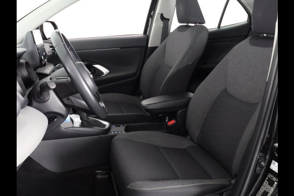 Toyota Yaris Cross 1.5 HYBRID ACTIVE BLACKLINE GARANTIE 2032 ! . APPLE CARPLAY & ANDROID AUTO . ACHTERUITRIJ CAMERA . ADAPTIEVE CRUISE CONTROL .