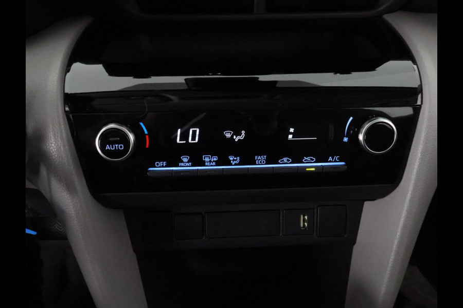 Toyota Yaris Cross 1.5 HYBRID ACTIVE BLACKLINE GARANTIE 2032 ! . APPLE CARPLAY & ANDROID AUTO . ACHTERUITRIJ CAMERA . ADAPTIEVE CRUISE CONTROL .