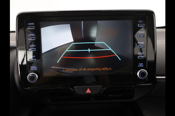 Toyota Yaris Cross 1.5 HYBRID BIJNA 2024. GARANTIE TOT 11-2033! CARPLAY NAVI. CAMERA .ADAPTIVE CRUISE.APPLE CARPLAY & ANDRIOD AUTO .