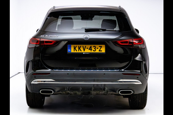 Mercedes-Benz GLA 250 e AMG Line | 360 Camera | Adaptive Cruise | Stoelverw. | Sfeerrverlichting | Elec. klep | App-connect Navigatie, Spraakbediening, Parkeersensoren v + A, Extra getint glas vanaf B-stijl