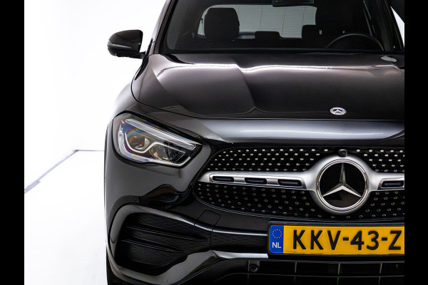Mercedes-Benz GLA 250 e AMG Line | 360 Camera | Adaptive Cruise | Stoelverw. | Sfeerrverlichting | Elec. klep | App-connect Navigatie, Spraakbediening, Parkeersensoren v + A, Extra getint glas vanaf B-stijl