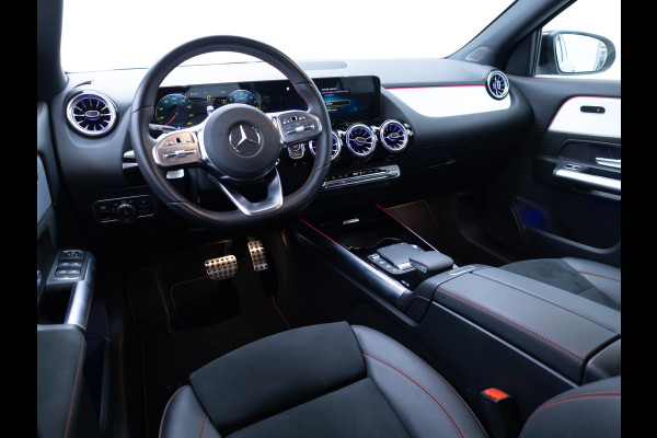 Mercedes-Benz GLA 250 e AMG Line | 360 Camera | Adaptive Cruise | Stoelverw. | Sfeerrverlichting | Elec. klep | App-connect Navigatie, Spraakbediening, Parkeersensoren v + A, Extra getint glas vanaf B-stijl