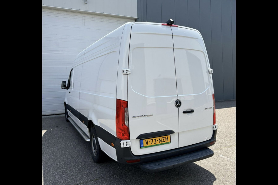 Mercedes-Benz Sprinter 317 1.9 CDI L3H2 RWD