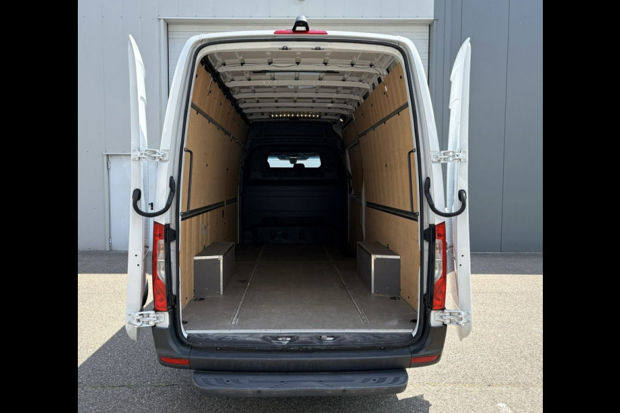 Mercedes-Benz Sprinter 317 1.9 CDI L3H2 RWD