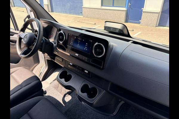 Mercedes-Benz Sprinter 317 1.9 CDI L3H2 RWD