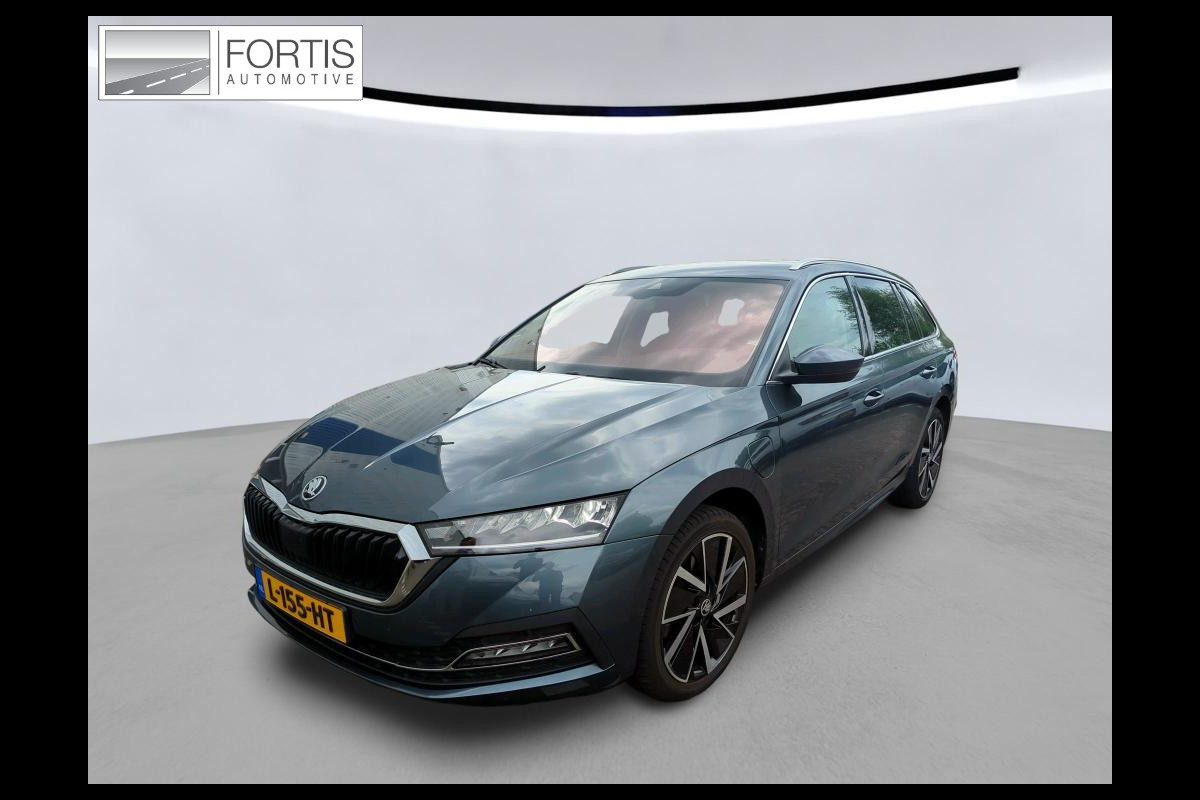 Škoda Octavia Combi 1.4 TSI iV PHEV Business Edition NL-AUTO | SFEER VERLICHTING | TREKHAAK
