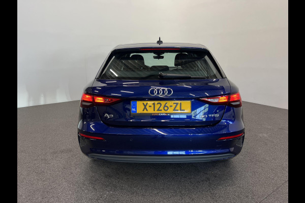 Audi A3 Sportback 30 TFSI Pro Line Navigatie Apple Carplay Android Auto Parkeersensoren achter Cruise Control Full Led Climate Control Lichtmetalen velgen