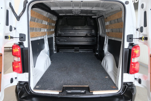 Opel Vivaro 1.5 CDTI L2H1 Edition - N.A.P. Airco, Cruise, Camera, Carplay, PDC, Trekhaak.