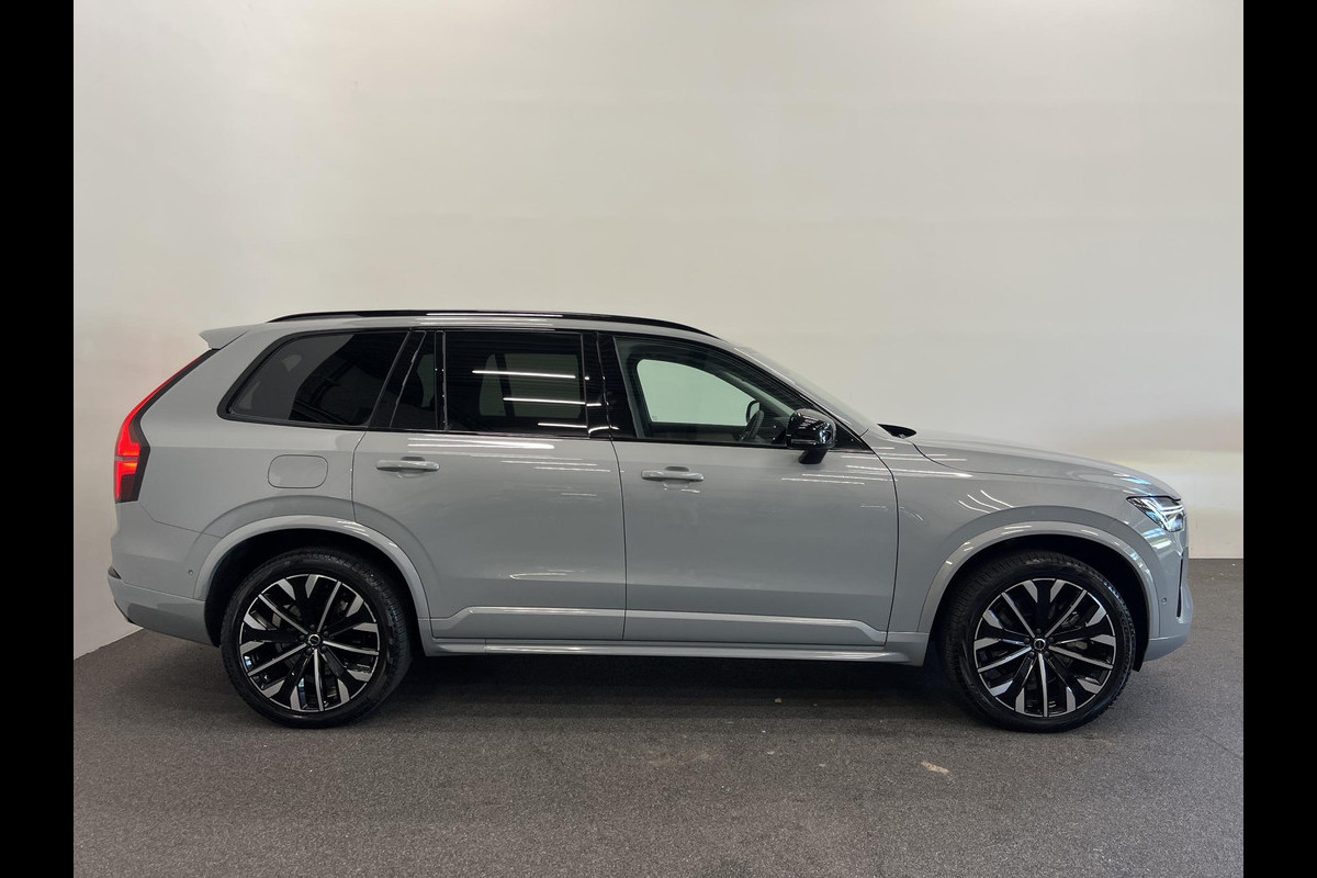 Volvo XC90 2.0 T8 Plug-in hybrid AWD Plus Dark 7 persoons Navigatie Apple Carplay/Android Auto 360 Camera Parkeersensoren Adaptive Cruise Control Full LED Stoel- en stuurverwarming Memory stoelen Climate Control Lichtmetalen velgen