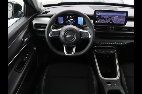 Jeep Avenger Avenger 54 kWh SOH 95,4% | Digital cockpit | Navi | Adaptive cruise | Camera | Climate control | Carplay | Dodehoek detectie | Stoelverwarming