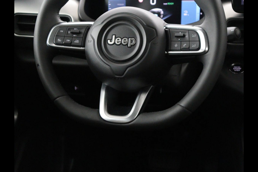 Jeep Avenger Avenger 54 kWh SOH 95,4% | Digital cockpit | Navi | Adaptive cruise | Camera | Climate control | Carplay | Dodehoek detectie | Stoelverwarming