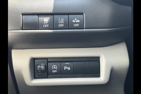 Suzuki Swift 1.2 Smart Hybrid Select CVT Automaat | Meerdere kleuren beschikbaar | €2.200,- voordeel | Adapt. Cruise | Camera | Stoelverwarming | 16'' | Dodehoek | Carplay/Android Auto | Smart Entry |