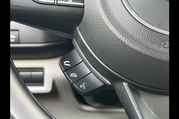 Suzuki Swift 1.2 Smart Hybrid Select CVT Automaat | Meerdere kleuren beschikbaar | €2.200,- voordeel | Adapt. Cruise | Camera | Stoelverwarming | 16'' | Dodehoek | Carplay/Android Auto | Smart Entry |