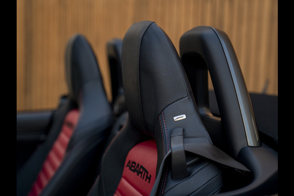 Abarth 124 Spider | Handbak | Bose