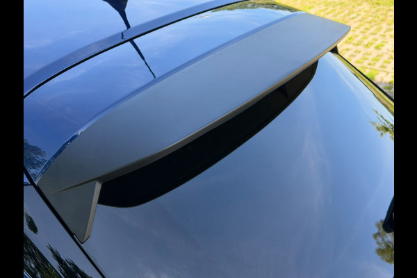 Opel Corsa 1.2 Edition, 5 deurs, airco, parkeersensoren, NL auto met nationale auto pas