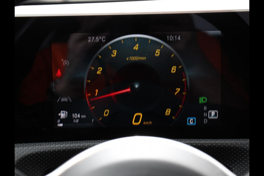 Mercedes-Benz A-Klasse 200 163pk Automaat Advantage Proressive Style Navigatie Virtual Cockpit Climate control Half leder Camera Parkeer Sensoren Lichtmetalen Velgen Cruise Control Stoelverwarming