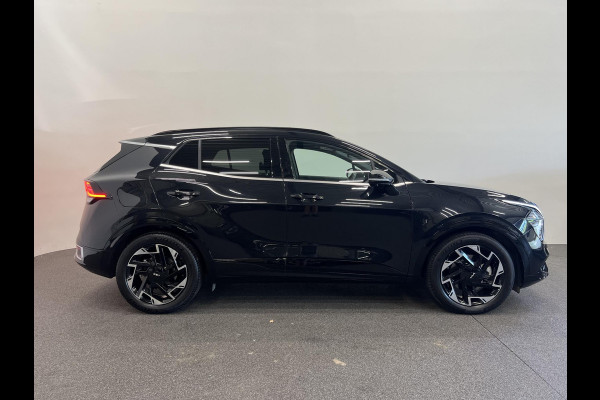 Kia Sportage 1.6 T-GDi Plug-in Hybrid AWD GT-PlusLine Panoramadak Navigatie Apple Carplay Android Auto 360 Camera Parkeersensoren Adaptive Cruise Control Stoel- en stuurverwarming Elektrische stoelen en achterklep Climate Control Lichtmetalen velgen