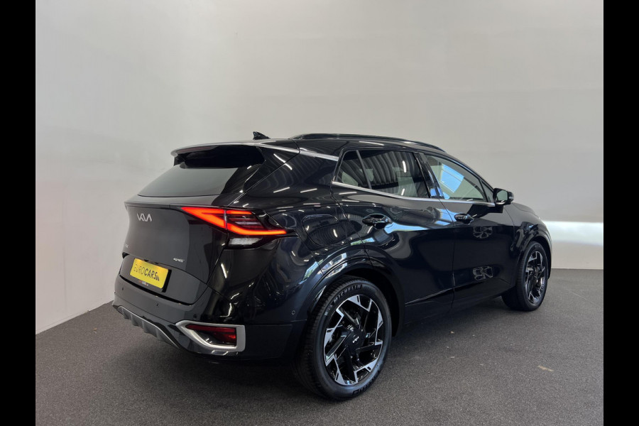 Kia Sportage 1.6 T-GDi Plug-in Hybrid AWD GT-PlusLine Panoramadak Navigatie Apple Carplay Android Auto 360 Camera Parkeersensoren Adaptive Cruise Control Stoel- en stuurverwarming Elektrische stoelen en achterklep Climate Control Lichtmetalen velgen