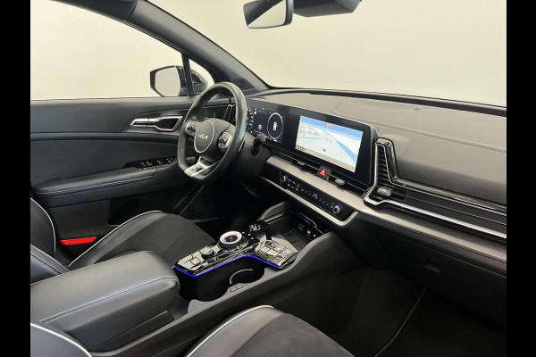Kia Sportage 1.6 T-GDi Plug-in Hybrid AWD GT-PlusLine Panoramadak Navigatie Apple Carplay Android Auto 360 Camera Parkeersensoren Adaptive Cruise Control Stoel- en stuurverwarming Elektrische stoelen en achterklep Climate Control Lichtmetalen velgen