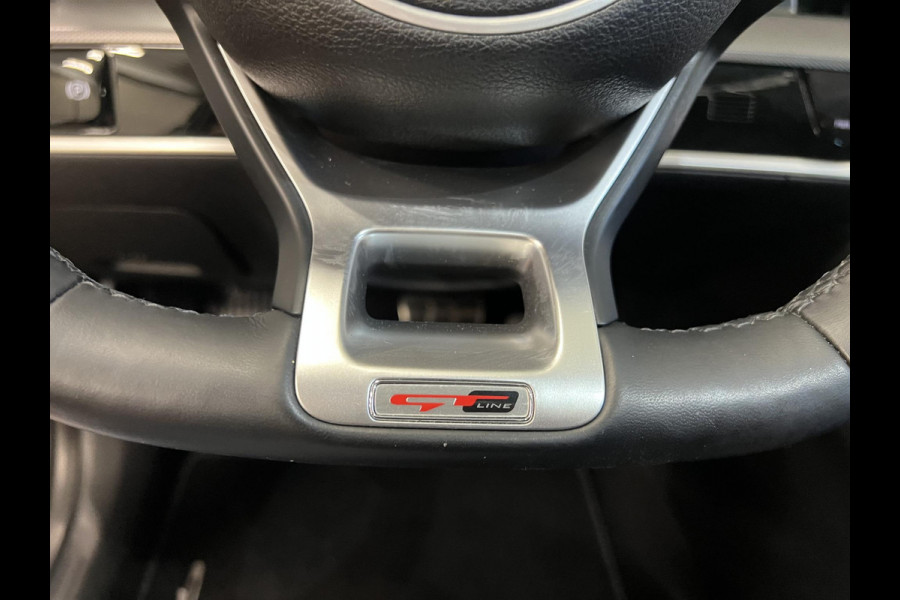 Kia Sportage 1.6 T-GDi Plug-in Hybrid AWD GT-PlusLine Panoramadak Navigatie Apple Carplay Android Auto 360 Camera Parkeersensoren Adaptive Cruise Control Stoel- en stuurverwarming Elektrische stoelen en achterklep Climate Control Lichtmetalen velgen