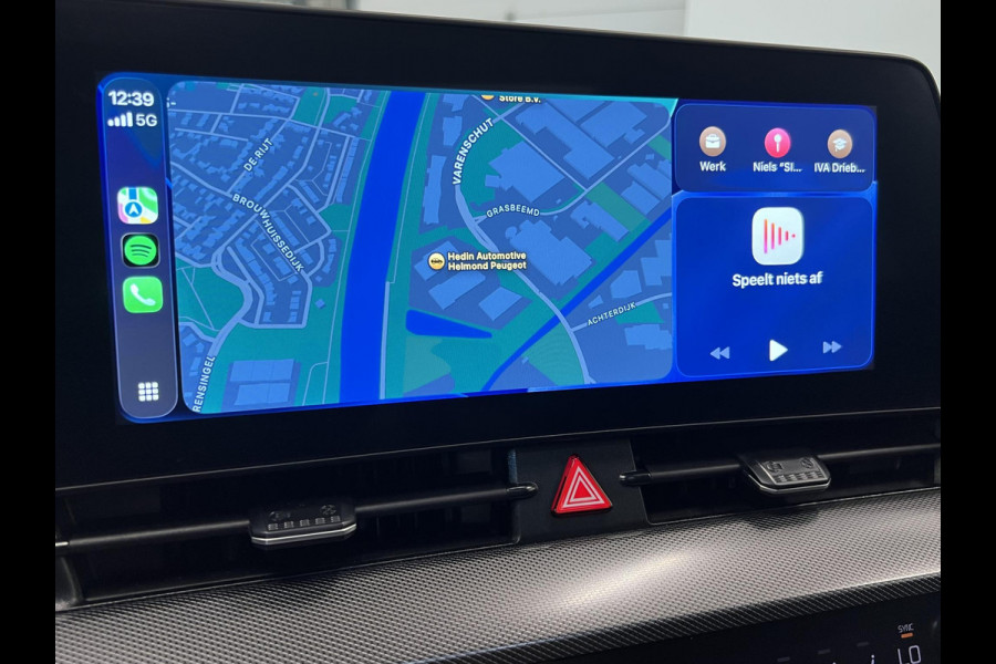 Kia Sportage 1.6 T-GDi Plug-in Hybrid AWD GT-PlusLine Panoramadak Navigatie Apple Carplay Android Auto 360 Camera Parkeersensoren Adaptive Cruise Control Stoel- en stuurverwarming Elektrische stoelen en achterklep Climate Control Lichtmetalen velgen