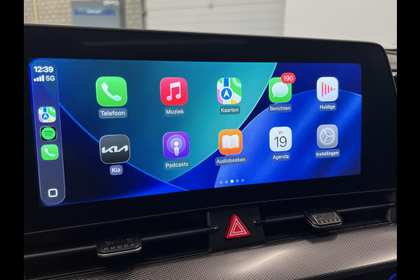 Kia Sportage 1.6 T-GDi Plug-in Hybrid AWD GT-PlusLine Panoramadak Navigatie Apple Carplay Android Auto 360 Camera Parkeersensoren Adaptive Cruise Control Stoel- en stuurverwarming Elektrische stoelen en achterklep Climate Control Lichtmetalen velgen