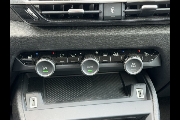 Citroën C4 1.2 VTR Sport 130PK | Camera achter | Stoelverwarming | Voorruit verwarming | Apple Carplay | Cruise control | Climate control