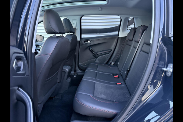 Peugeot 2008 1.2 PureTech GT-Line 1e Eigenaar|Navi|Pano|Carplay|Clima|Cruise|Stoelverwarming|Nieuwe APK bij Aflevering