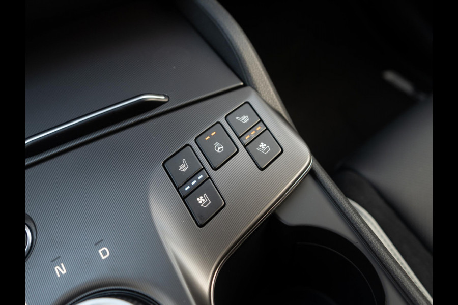 Kia Sportage 1.6 T-GDi Plug-in Hybrid GT-PlusLine Op Voorraad | Stoel verwarming en koeling | HIFI | Head up display | Schuifkanteldak | Panorama | Elektrische achterklep