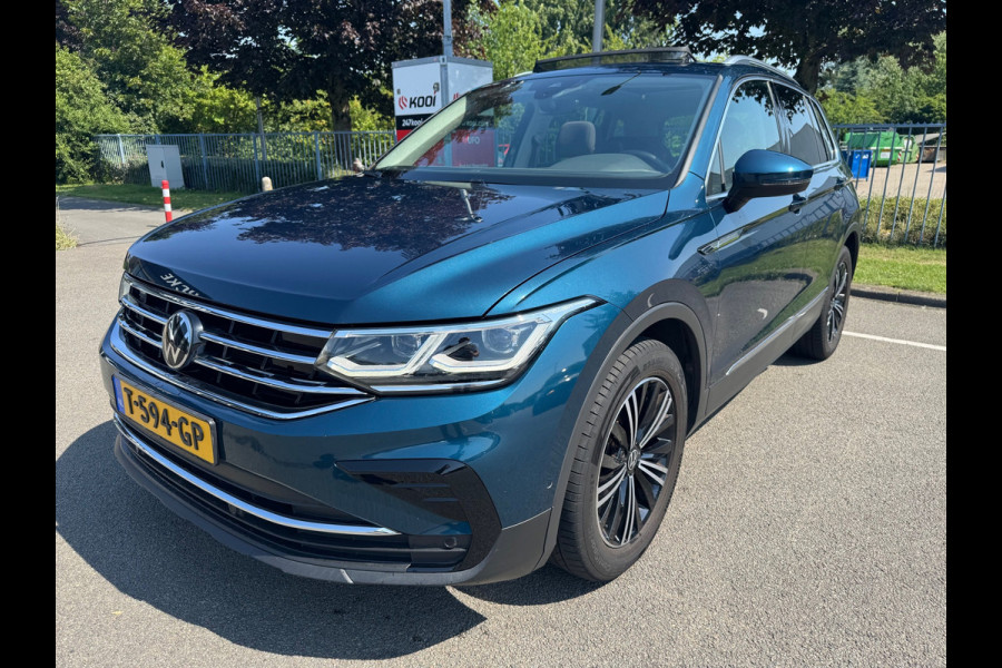 Volkswagen Tiguan 2.0 TDI 150PK DSG PANO LED KEYLESS