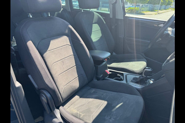 Volkswagen Tiguan 2.0 TDI 150PK DSG PANO LED KEYLESS