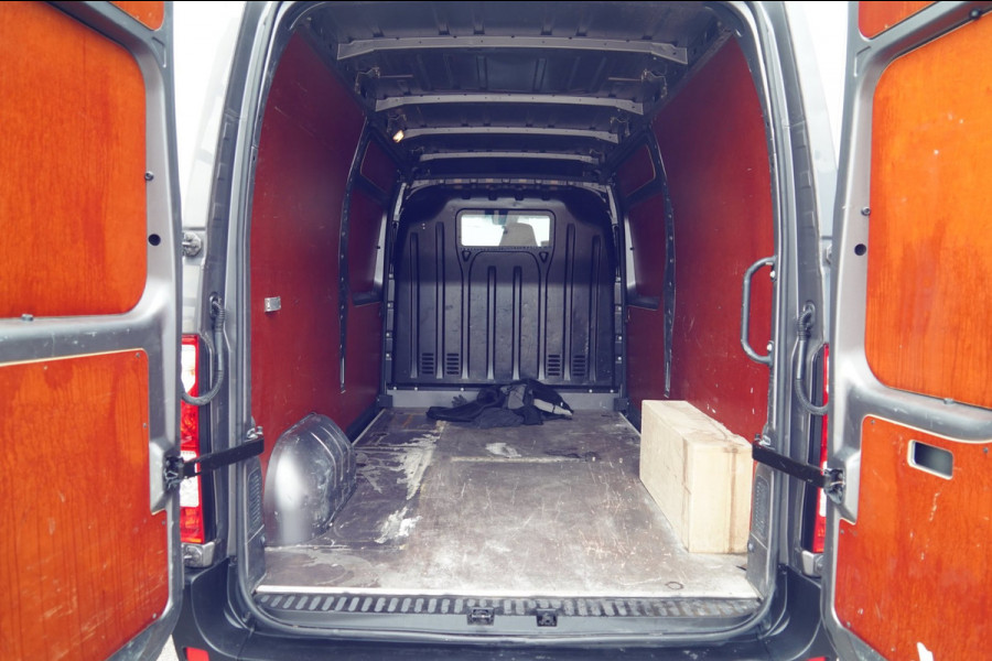 Renault Master T35 2.3 dCi 180 L2H2 DC Energy / Org. NL / Camera / Climate / EX. BTW