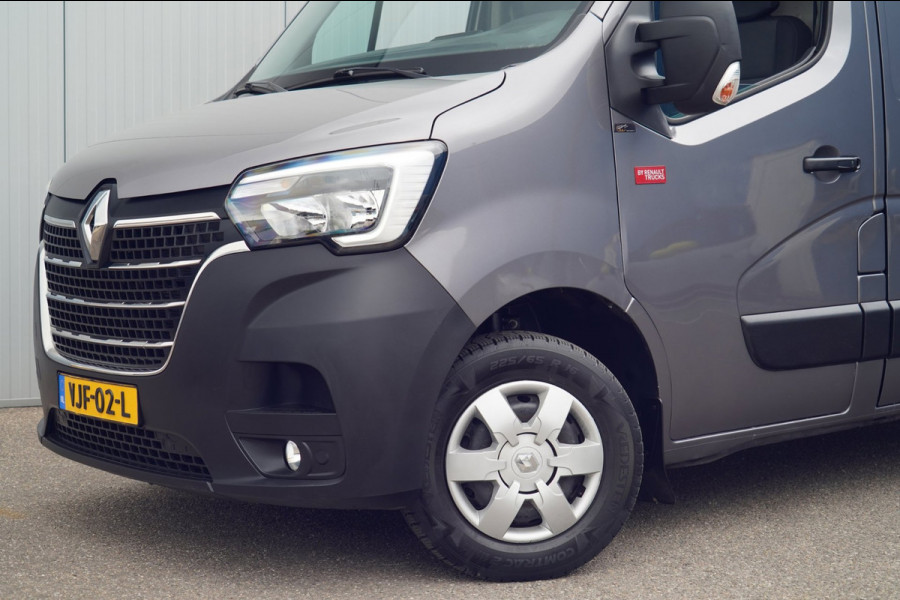 Renault Master T35 2.3 dCi 180 L2H2 DC Energy / Org. NL / Camera / Climate / EX. BTW