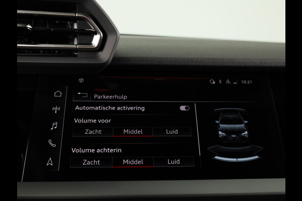 Audi A3 Sportback Pro Line 40 TFSI e 204 pk | Assis.pak Driving+Parking plus | Led v+a, dyna. knipper. achter | Sportstoelen zwarte stof | Apple carplay |