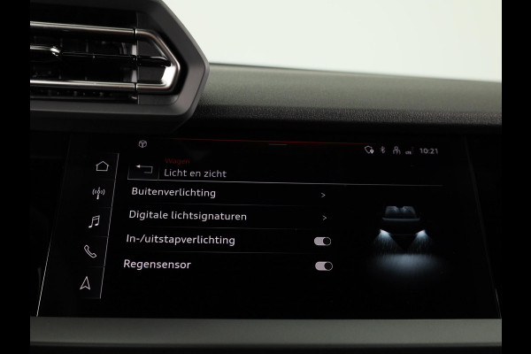 Audi A3 Sportback Pro Line 40 TFSI e 204 pk | Assis.pak Driving+Parking plus | Led v+a, dyna. knipper. achter | Sportstoelen zwarte stof | Apple carplay |