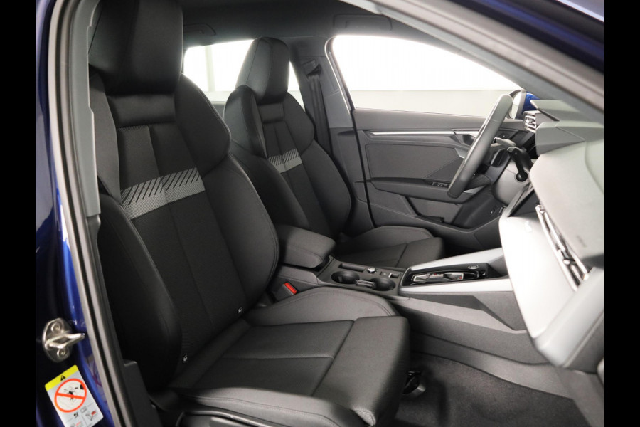 Audi A3 Sportback Pro Line 40 TFSI e 204 pk | Assis.pak Driving+Parking plus | Led v+a, dyna. knipper. achter | Sportstoelen zwarte stof | Apple carplay |