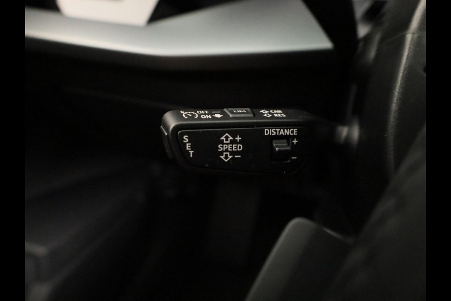 Audi A3 Sportback Pro Line 40 TFSI e 204 pk | Assis.pak Driving+Parking plus | Led v+a, dyna. knipper. achter | Sportstoelen zwarte stof | Apple carplay |