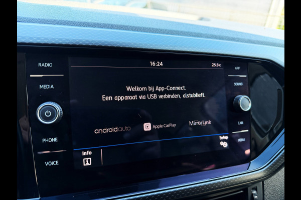 Volkswagen T-Cross 1.0 TSI Style Business Camera_Trekh_Carplay_ACC