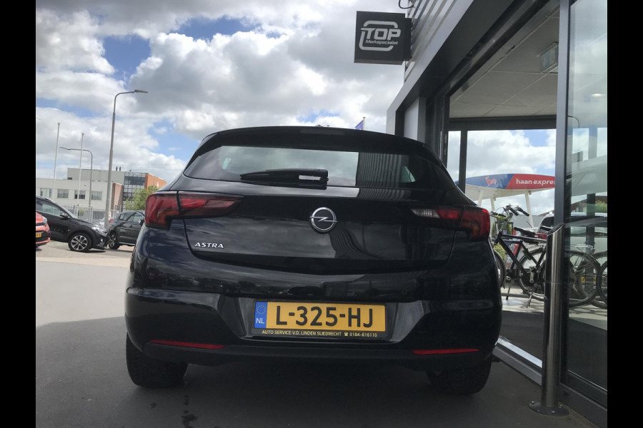 Opel Astra 1.2 Edition Navi Camera