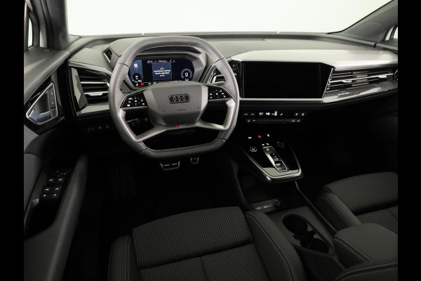 Audi Q4 Sportback e-tron 45 S edition Competition 82 kWh 286 pk | Assistentiepakket plus | Trekhaak | Ambient lichtpakket | Optiekpakket zwart plus |
